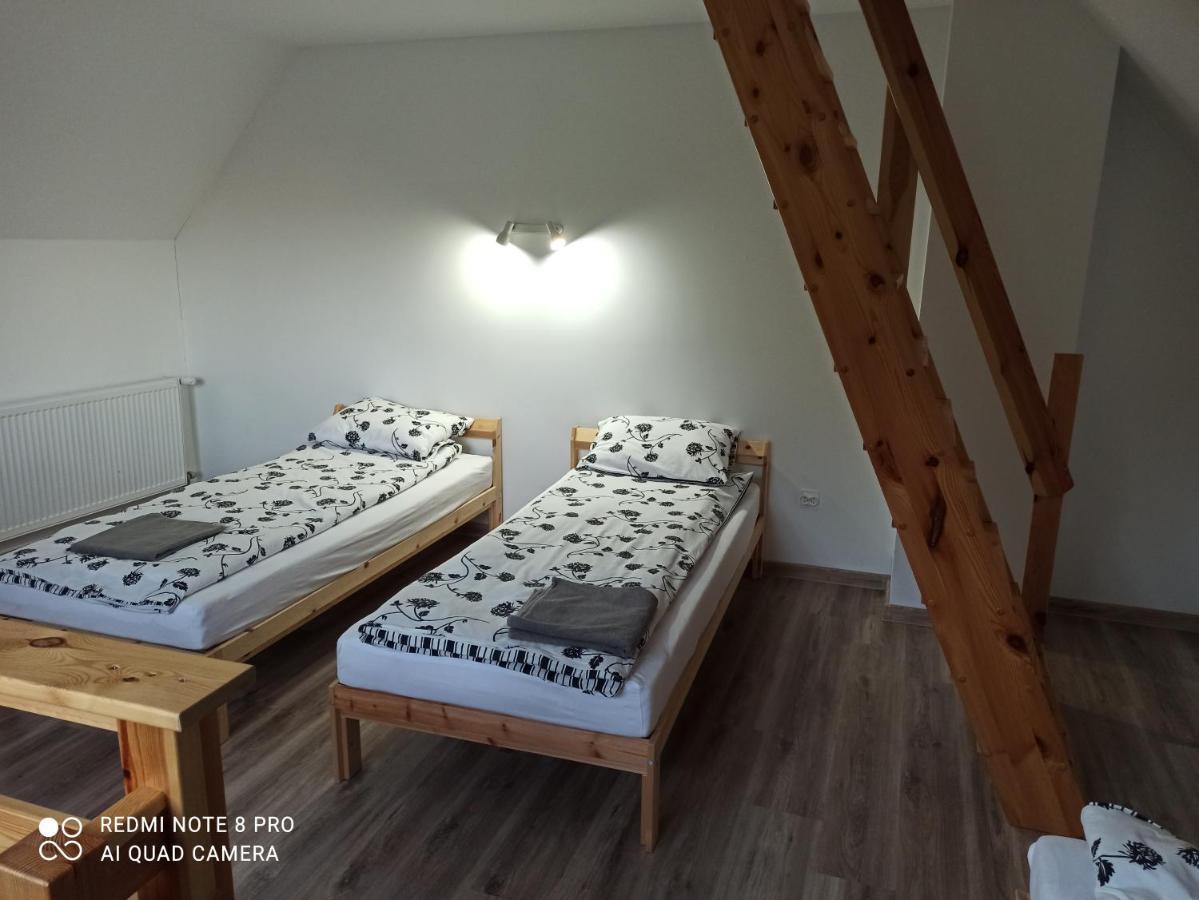 Apartameny Wiktoria I Nikola W Karwiku Apartment Pisz Luaran gambar