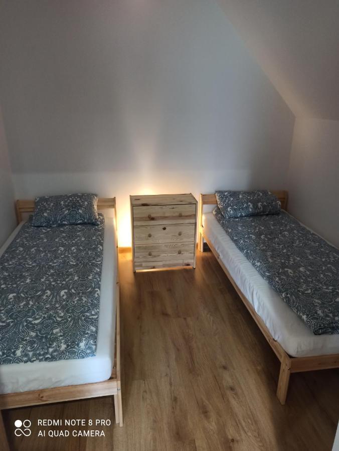 Apartameny Wiktoria I Nikola W Karwiku Apartment Pisz Luaran gambar